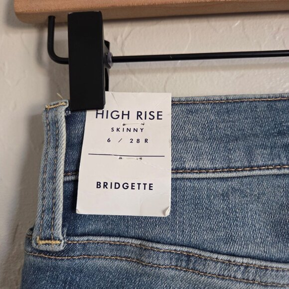 Lucky Brand Bridgette Denim Ankle Jeans Blue Distressed Exposed Button Fly 6 NEW - Picture 9 of 12